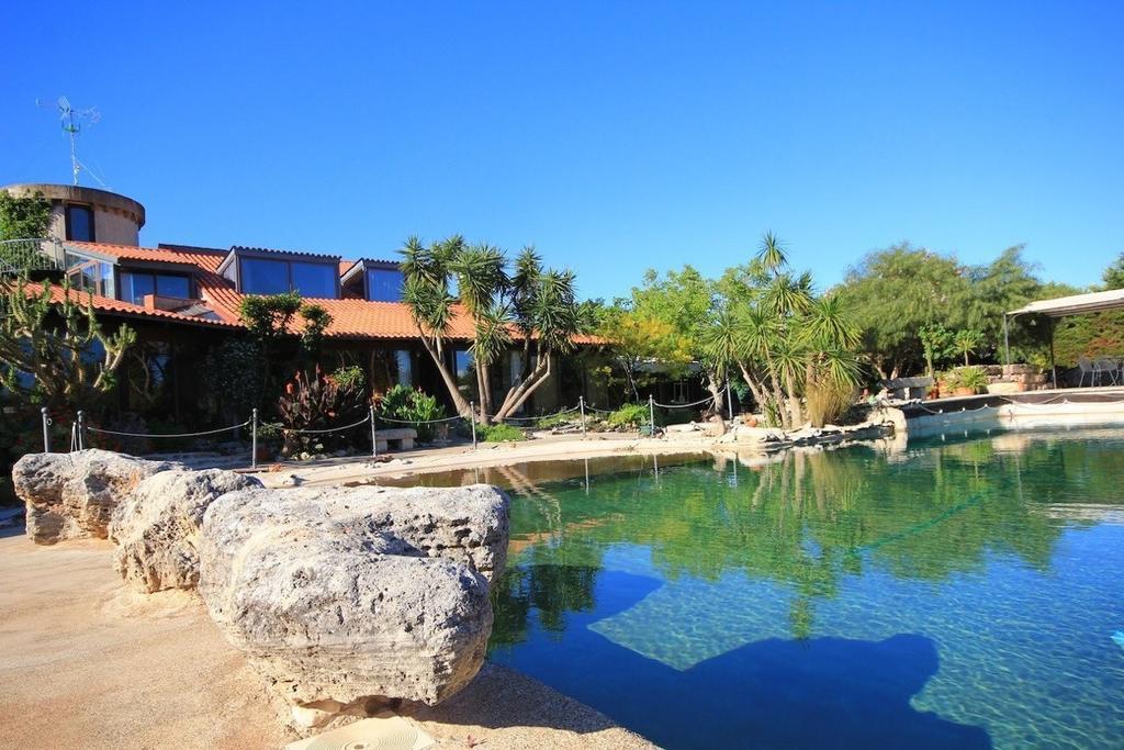 Villa Diana Merine ภายนอก รูปภาพ